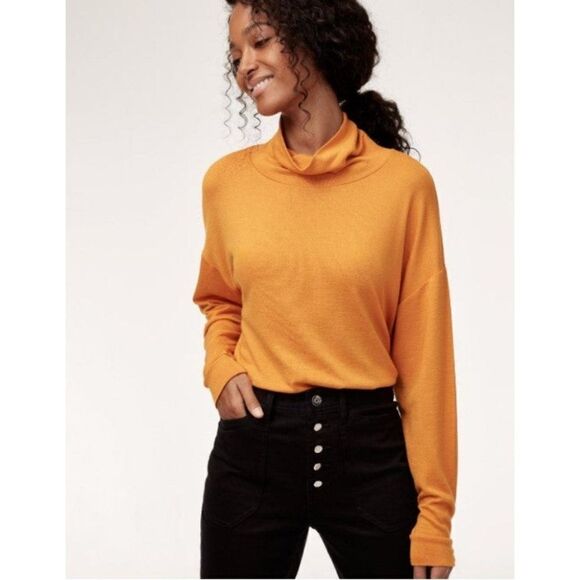 ARITZIA Wilfred Free | Misha Turtleneck in Orange - Picture 8 of 9